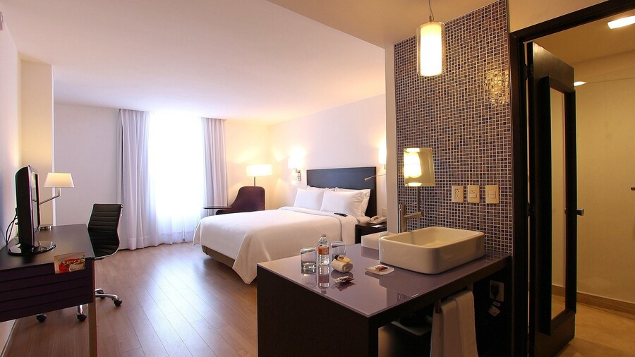 Fiesta Inn Express Naucalpan
