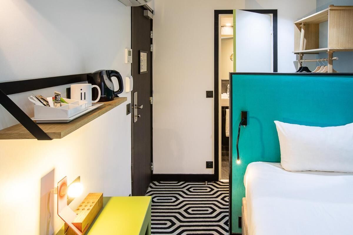 1 bedroom, down duvets, select comfort beds, in-room safe