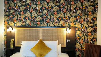 Premium bedding, in-room safe, individually furnished, desk