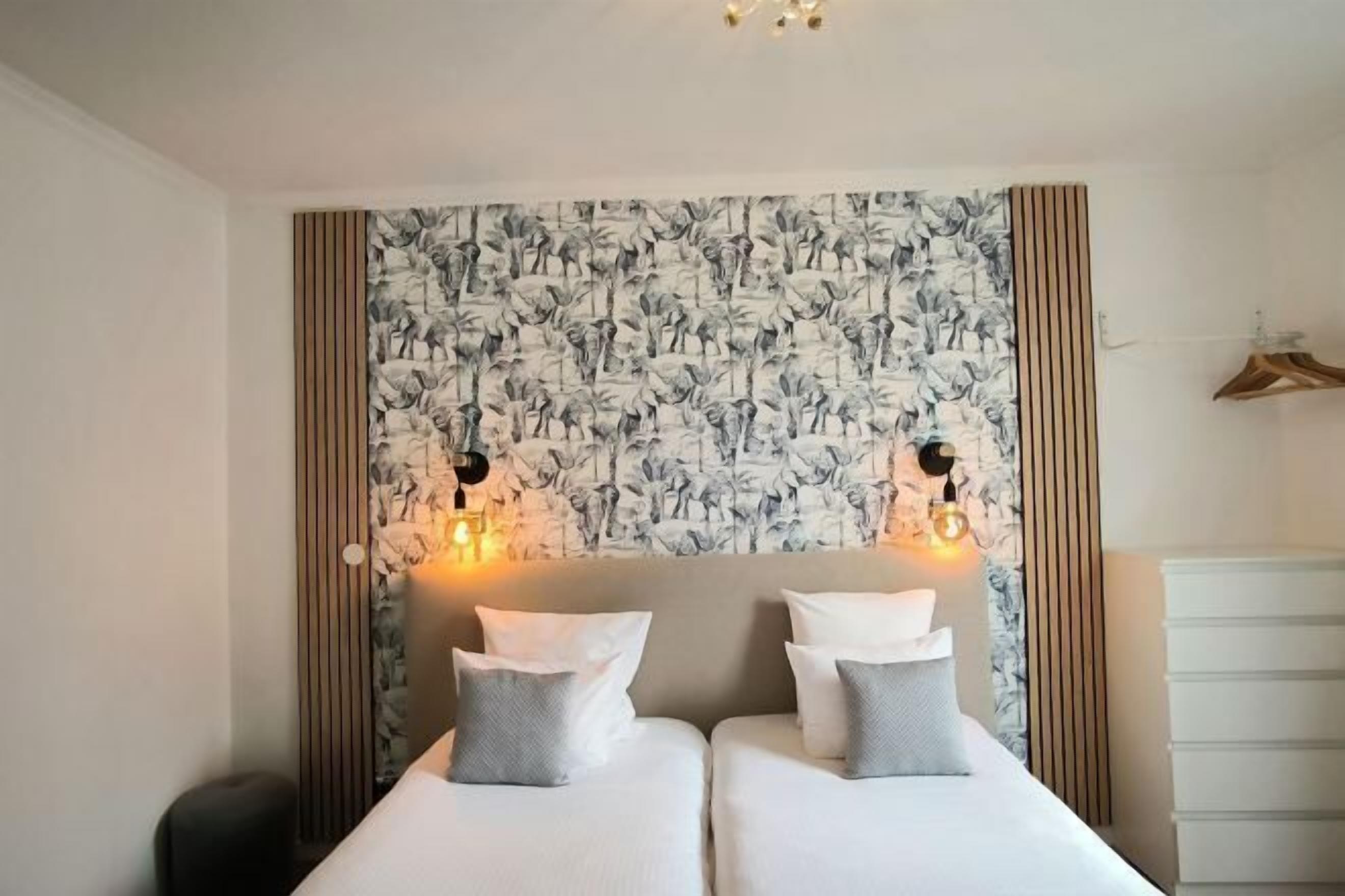 Sengetøy av topp kvalitet, safe på rommet og individuelt innredet