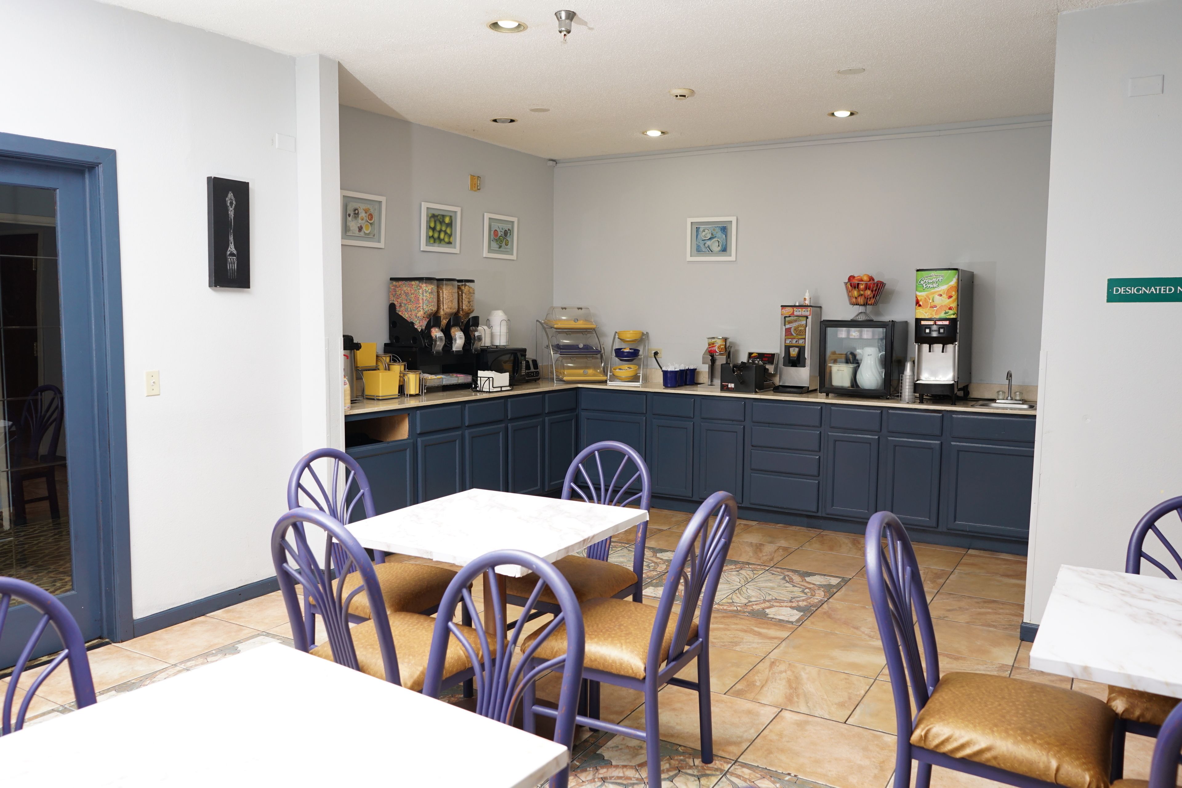 Foto - Halsted Inn and Suites Harvey - Chicago Southland