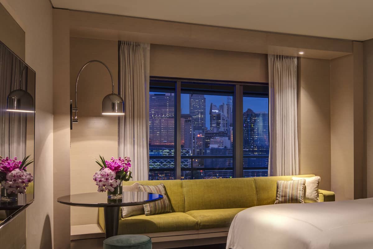 premium bedding, down duvets, tempur-pedic beds, in-room safe