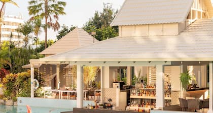 Novotel Cairns Oasis Resort