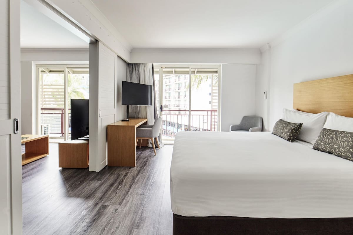 Suite | Caja de seguridad en la habitación y decoración personalizada