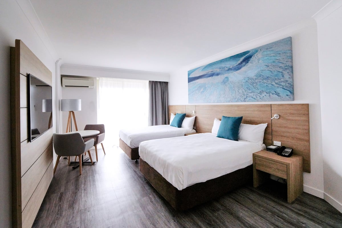 Zimmersafe, individuell dekoriert, individuell eingerichtet