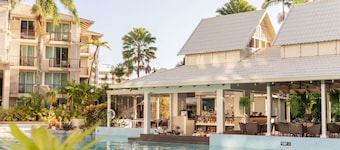 Novotel Cairns Oasis Resort