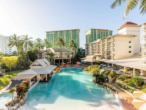 Unclassified image, 2 of 127, button - Novotel Cairns Oasis Resort (Cairns)