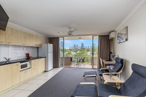 Classic Studio, City View