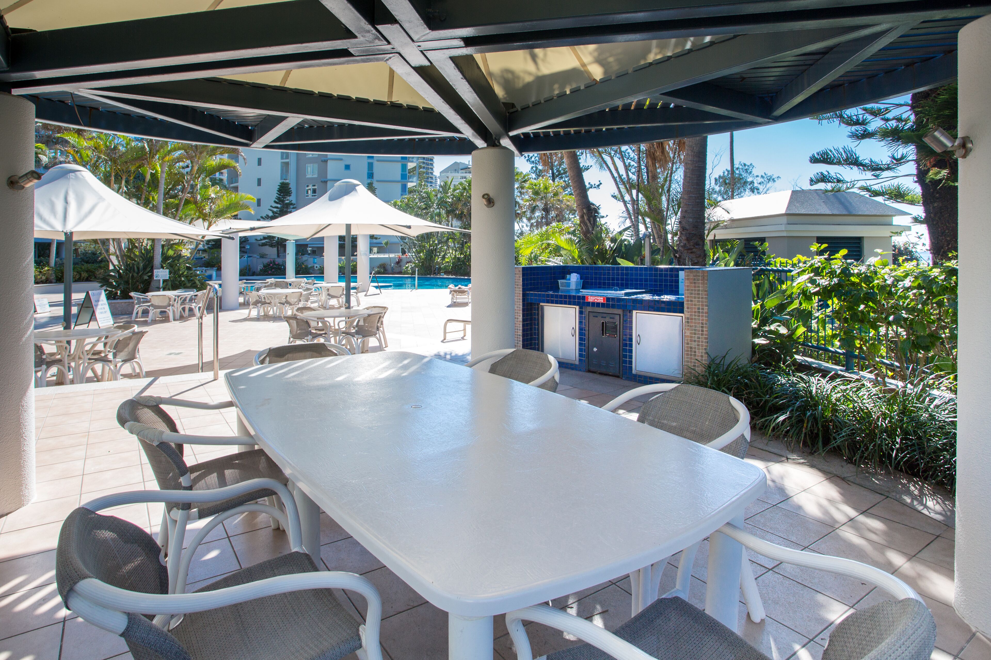 Oceana on Broadbeach — image 24