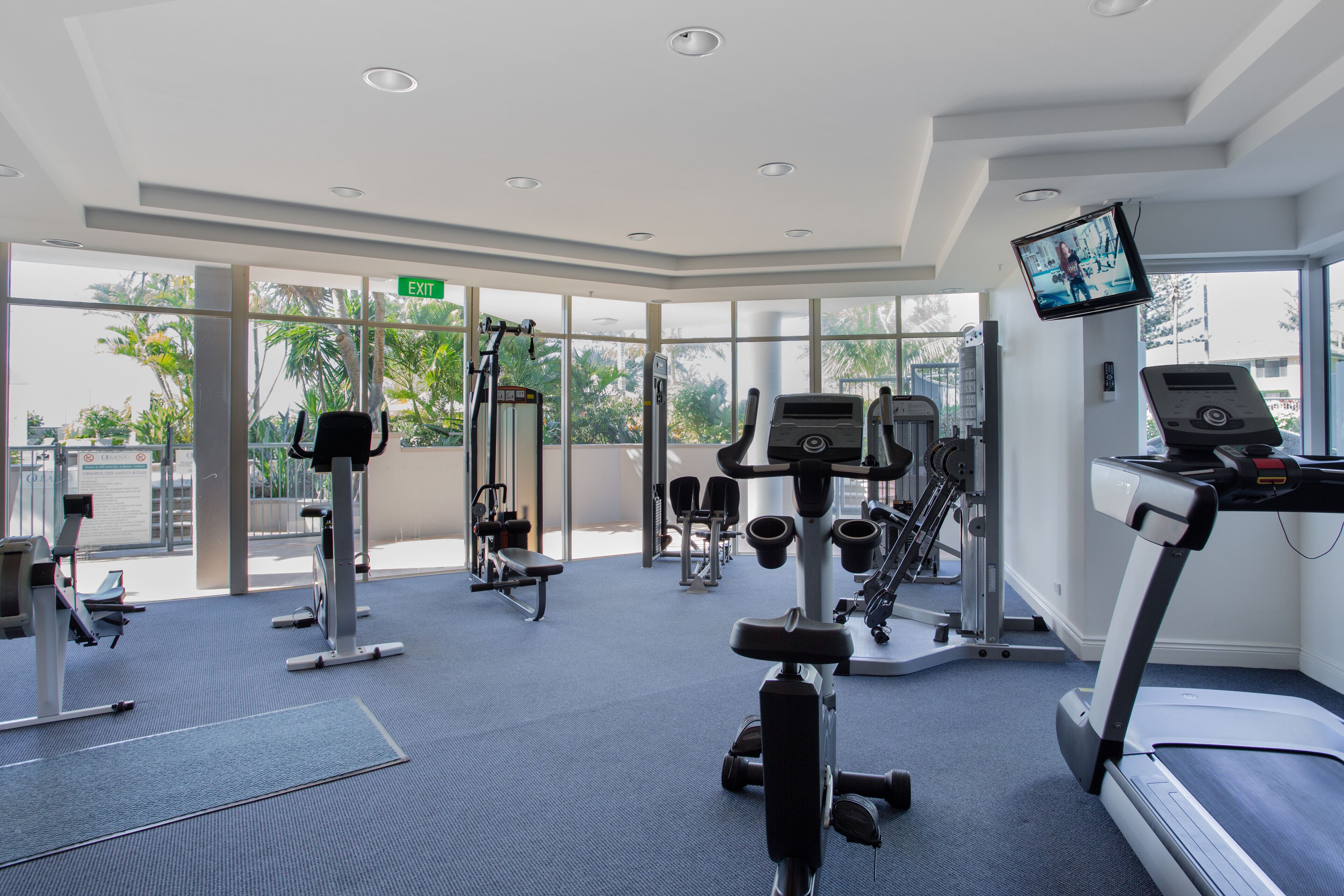 Oceana on Broadbeach — image 27