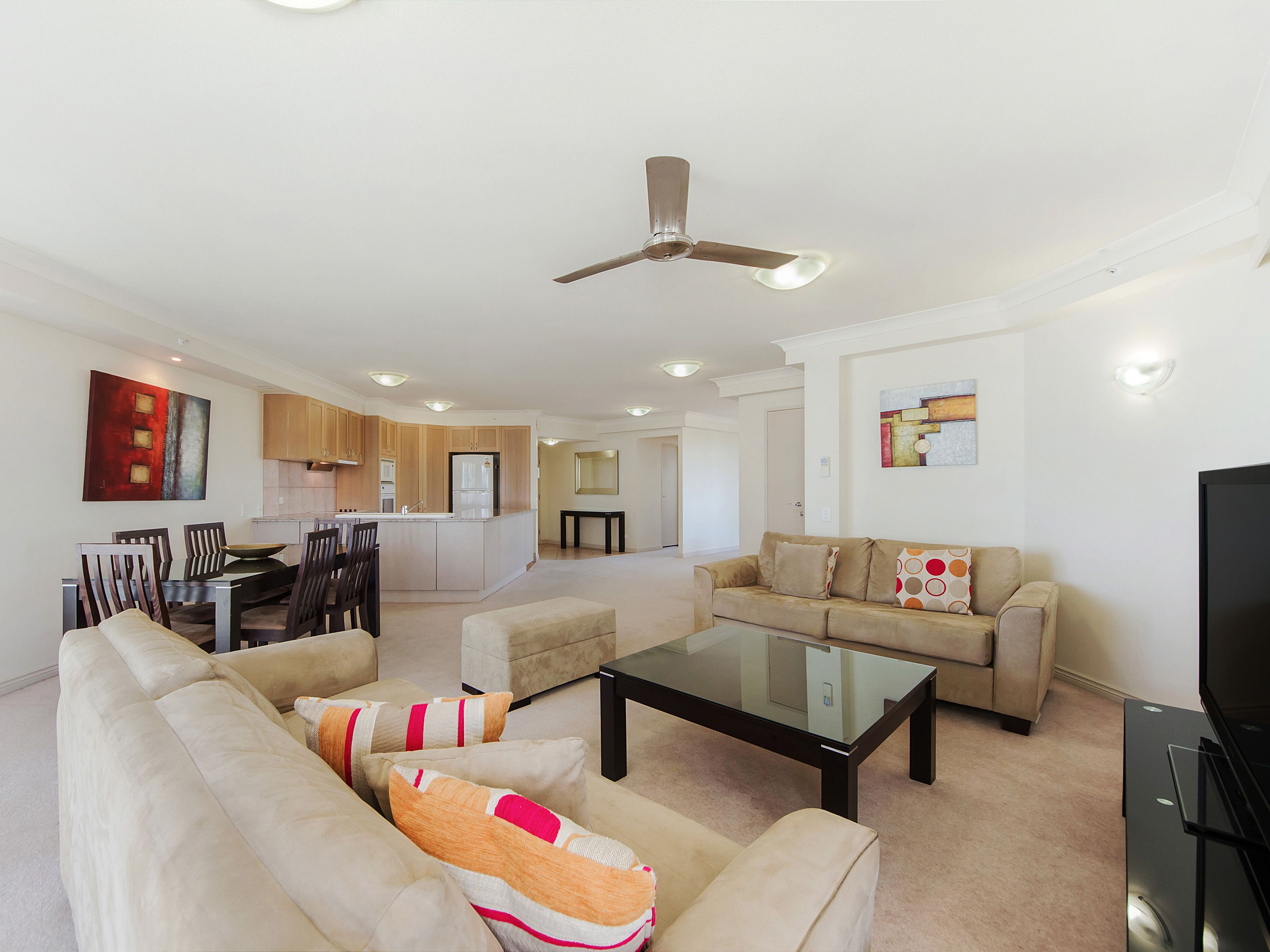 Oceana on Broadbeach — image 14