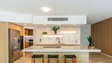 Iron/ironing board, cots/infant beds, WiFi, bed sheets