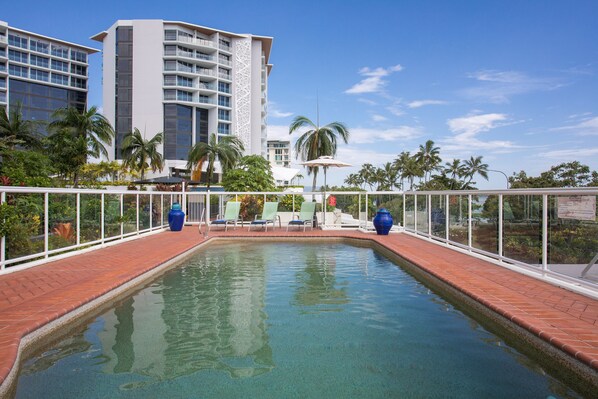 Outdoor pool, sun loungers