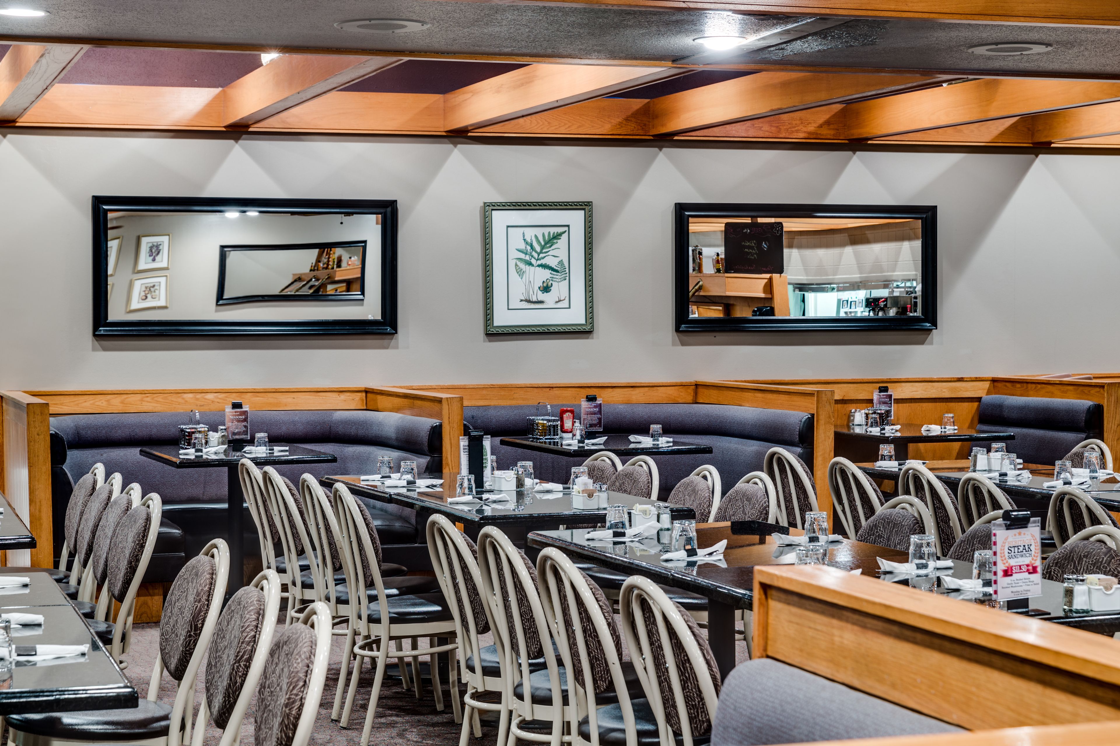 breakfast, lunch and dinner served