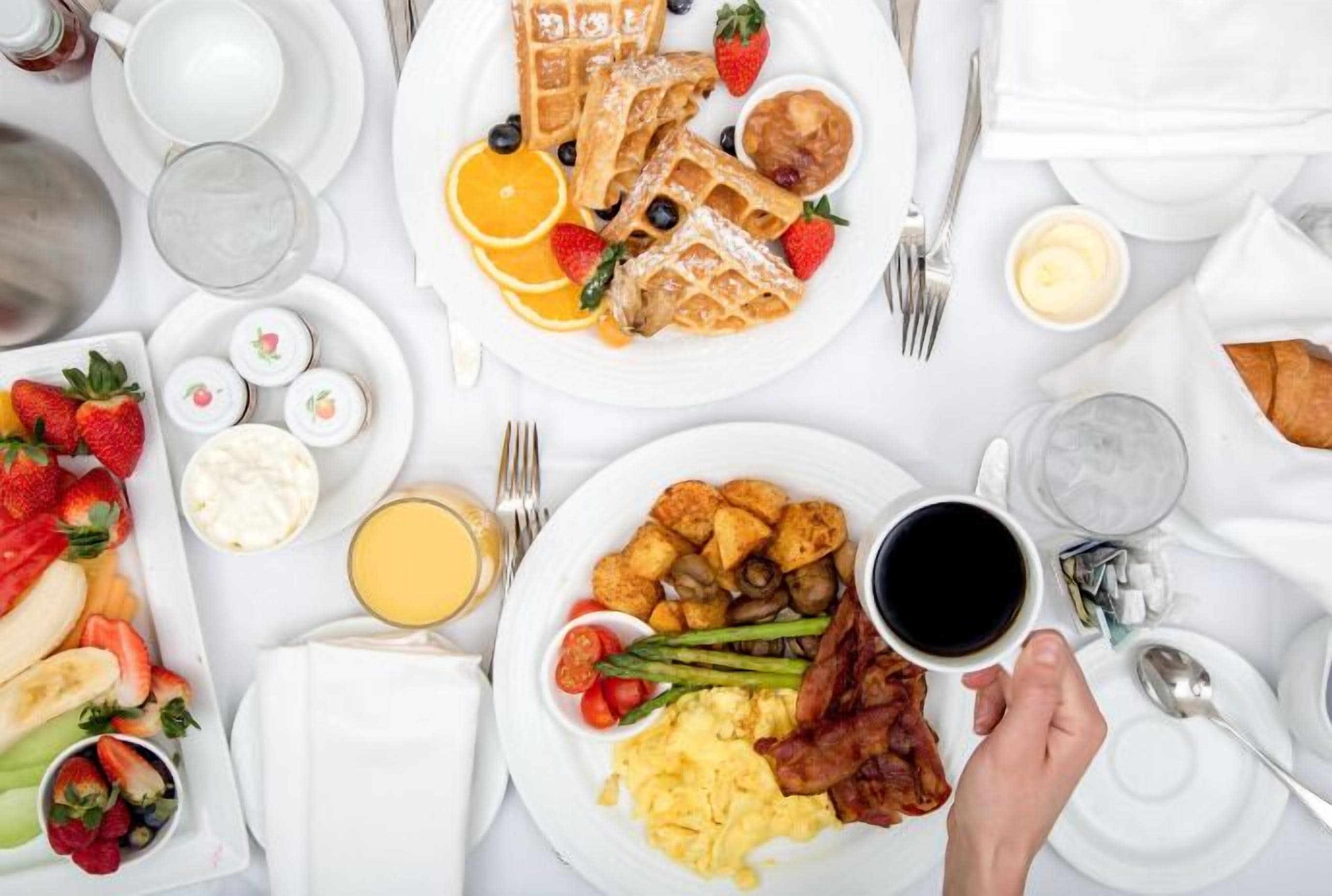 daily buffet breakfast (cad 16.99 per person)