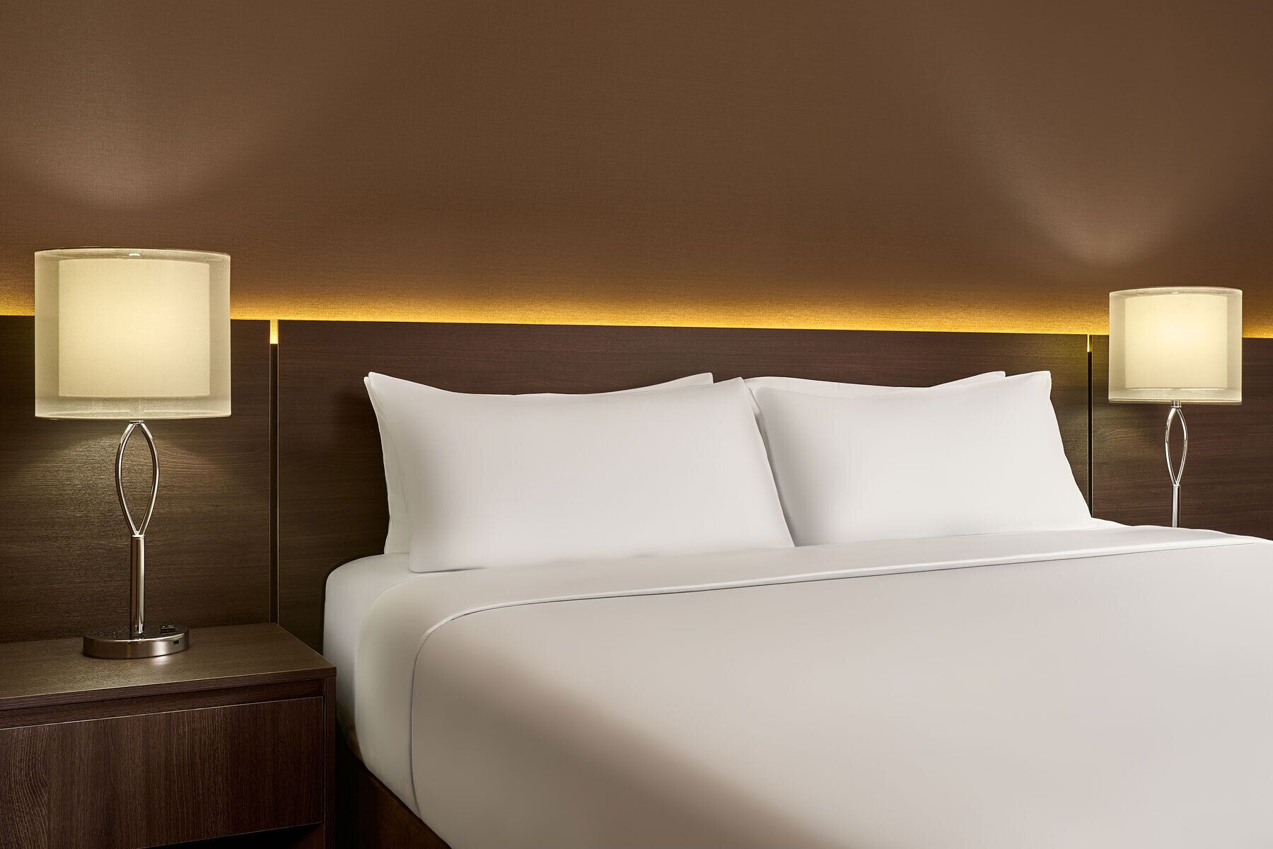 1 bedroom, premium bedding, pillow-top beds, desk