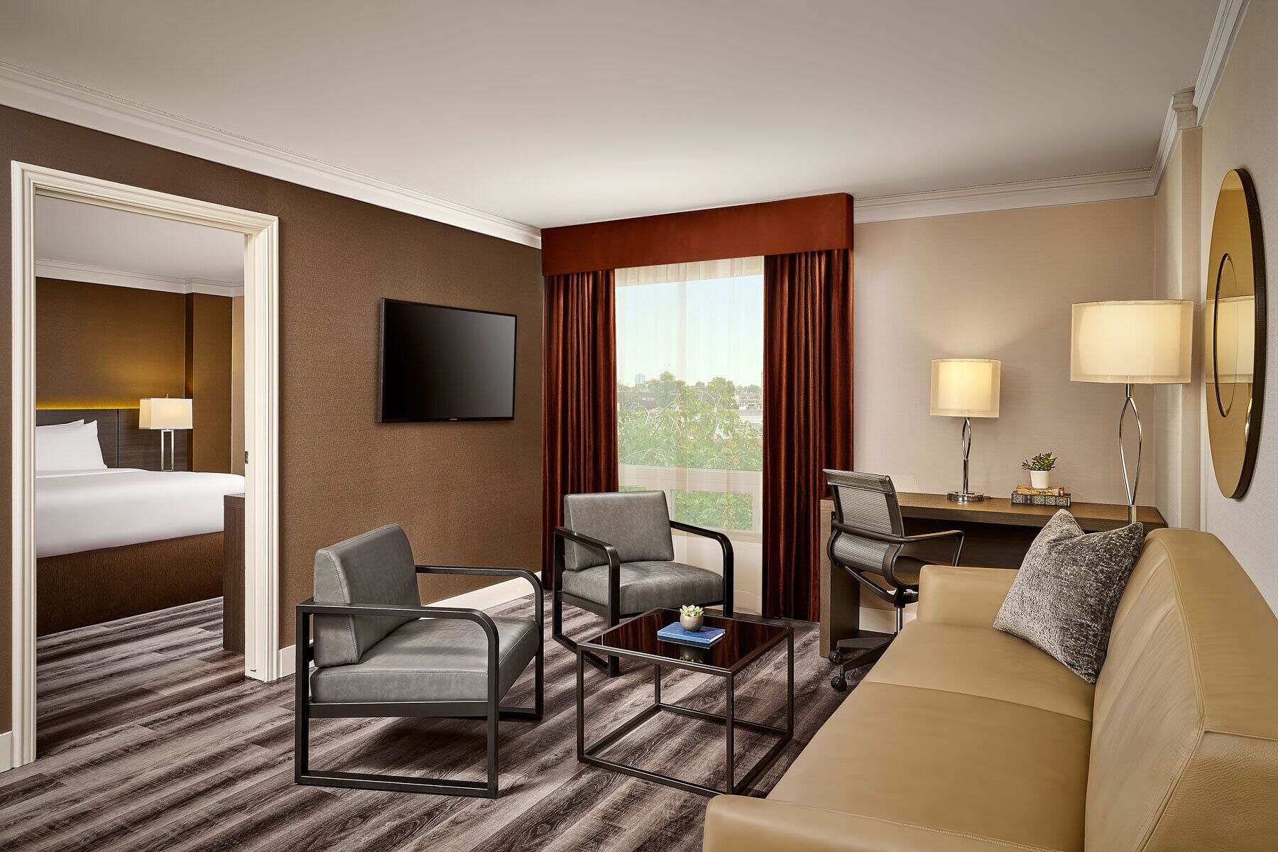 suite, 1 king bed | 1 bedroom, premium bedding, pillow-top beds, desk