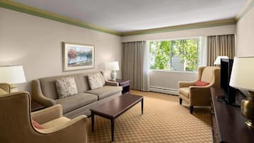 Suite, 1 King Bed, Non Smoking