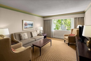 Suite, 1 King Bed, Non Smoking | Pillow-top beds, in-room safe, blackout curtains, iron/ironing board - Royal Scot Hotel & Suites, Trademark Collection by Wyndham (Victoria)