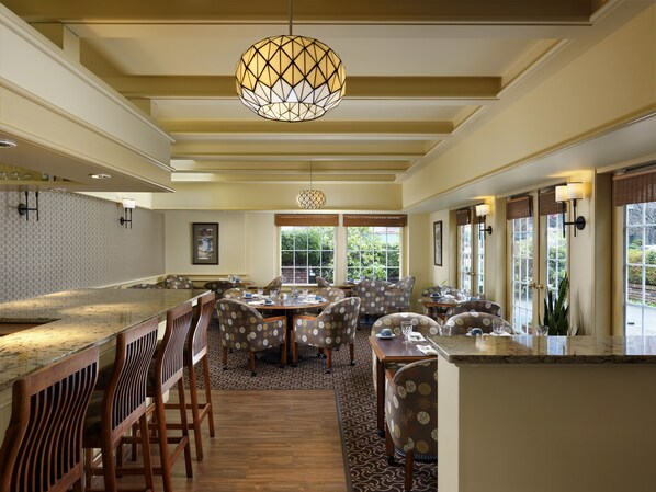 Se sirven desayunos y almuerzos