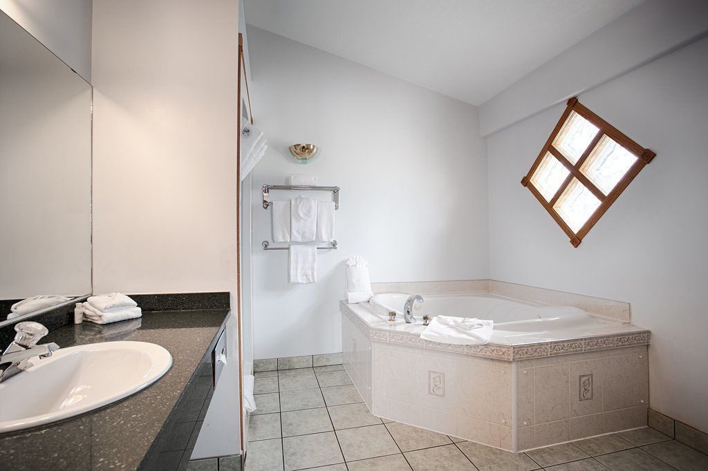 Baymont by Wyndham Hinton