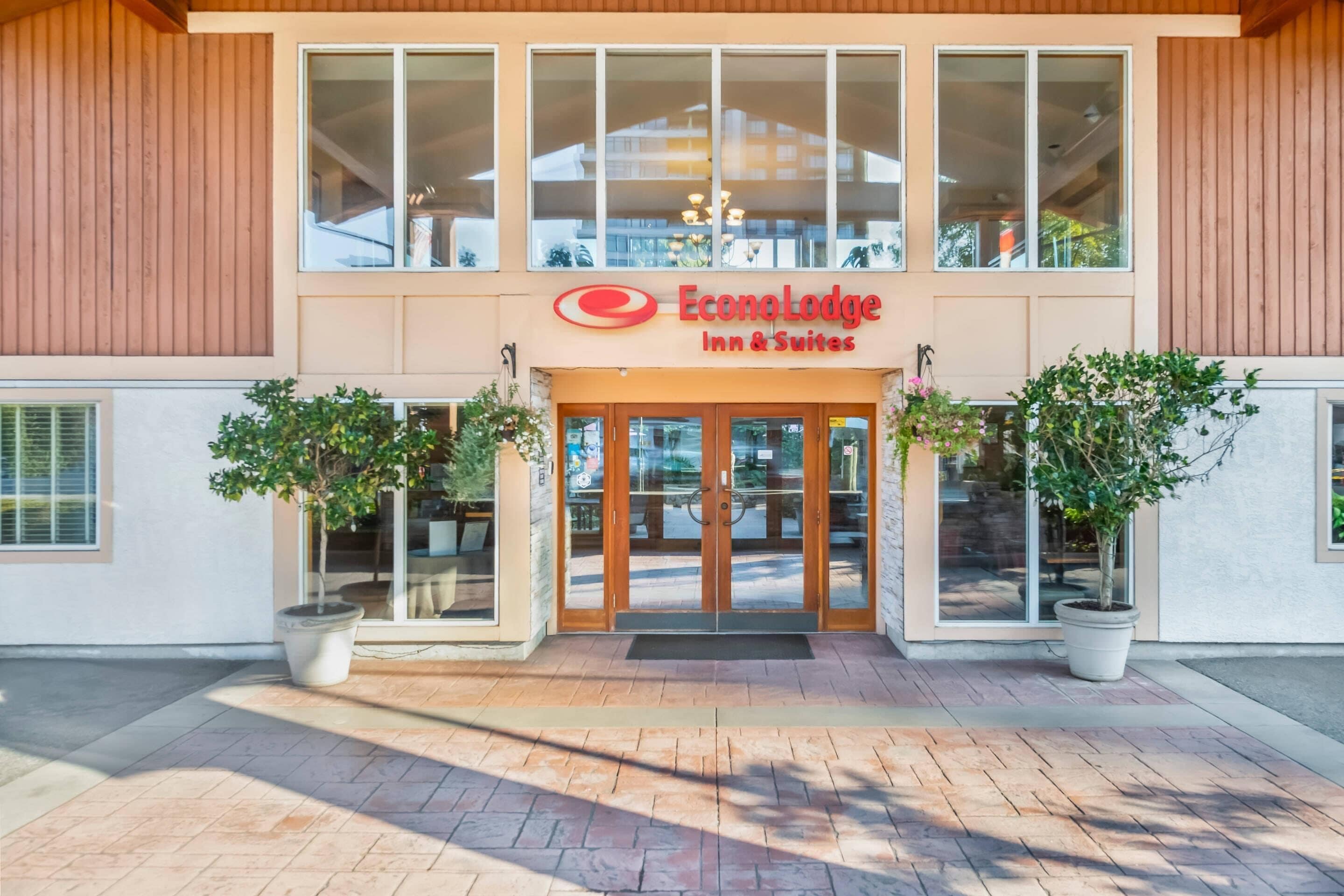 Photo - Econo Lodge Inn & Suites