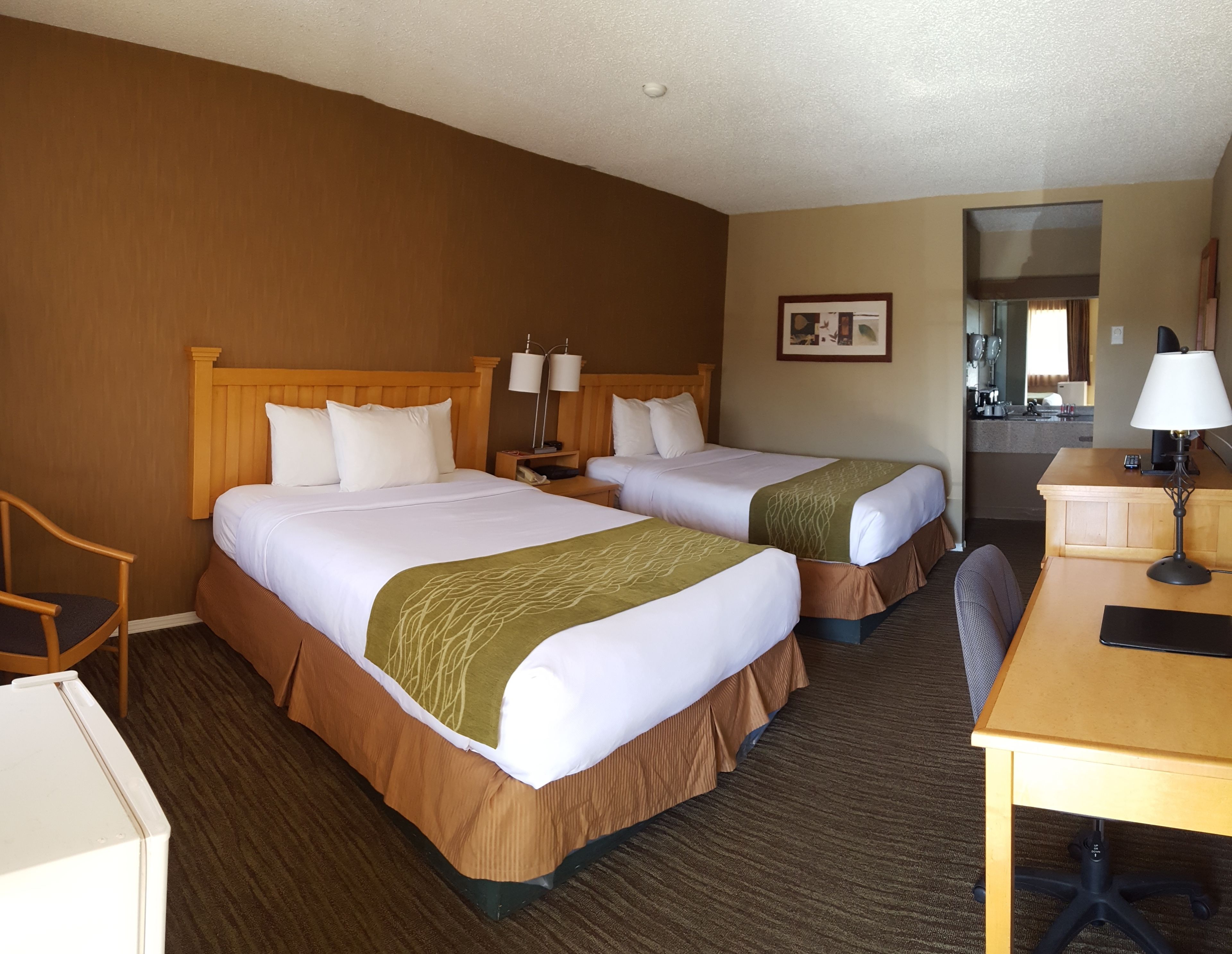 Deluxe Room, 2 Queen Beds, Non Smoking