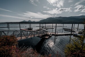 Dock