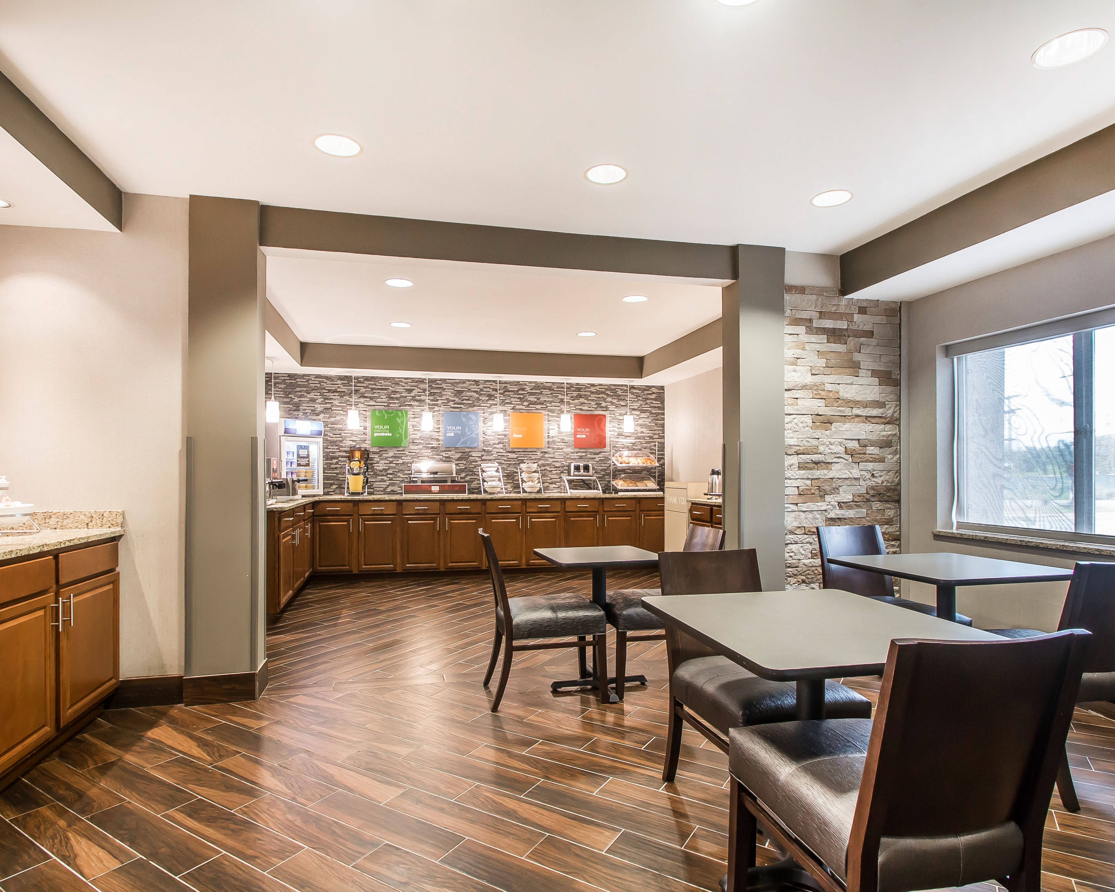 包含每日全套早餐