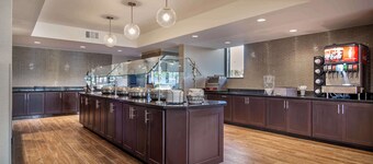Drury Inn & Suites Atlanta Airport