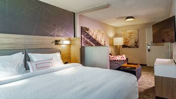 Desk, iron/ironing board, free cribs/infant beds, free rollaway beds