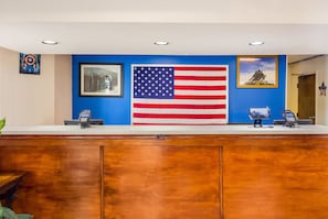 Concierge desk