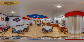 Free full breakfast on weekends