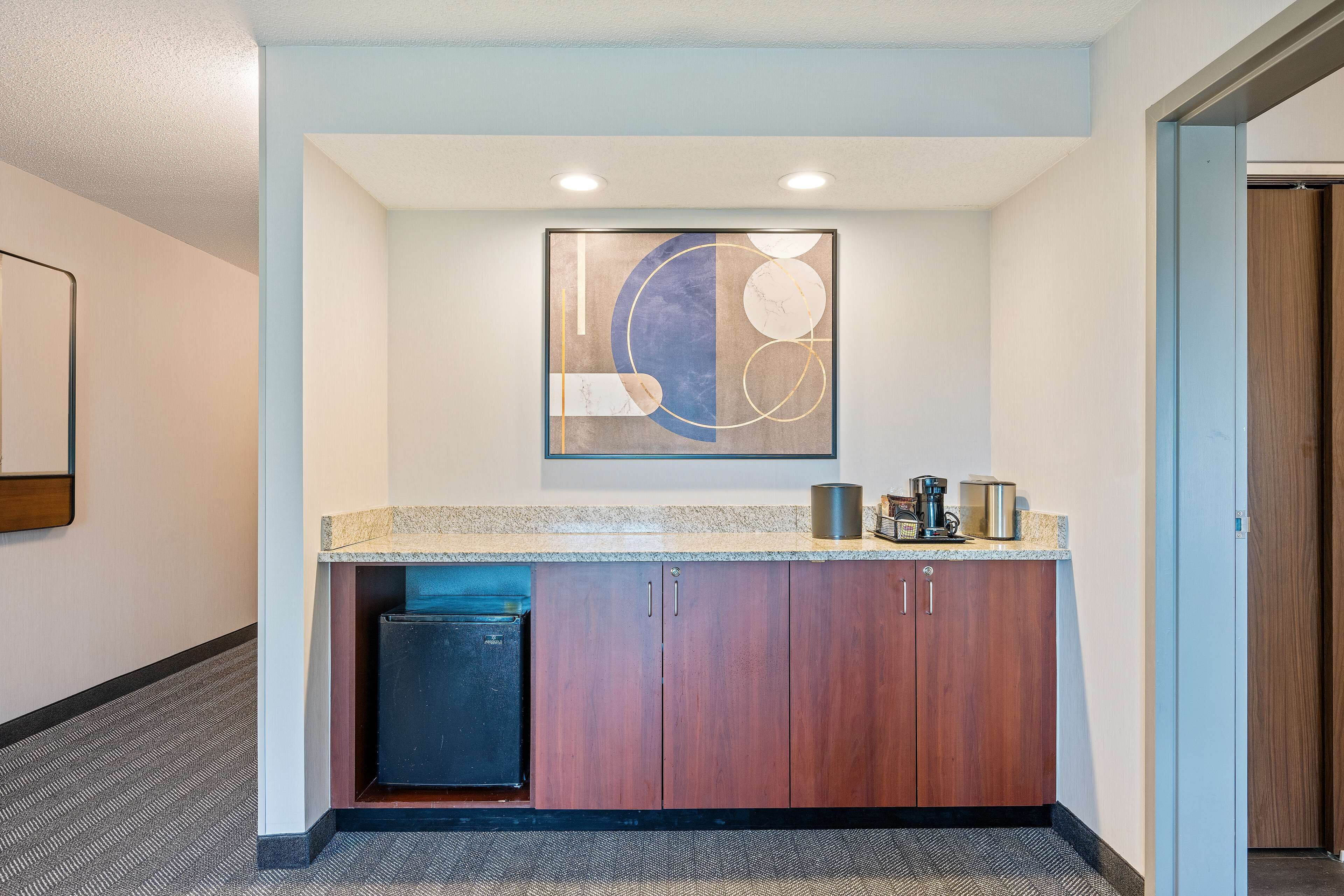 suite, 1 king bed with sofa bed (one bedroom) | room amenity