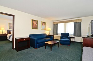 Suite présidentielle, 1 très grand lit, non-fumeur | 1 chambre, bureau, fer et planche à repasser, accès au Wi-Fi (inclus)