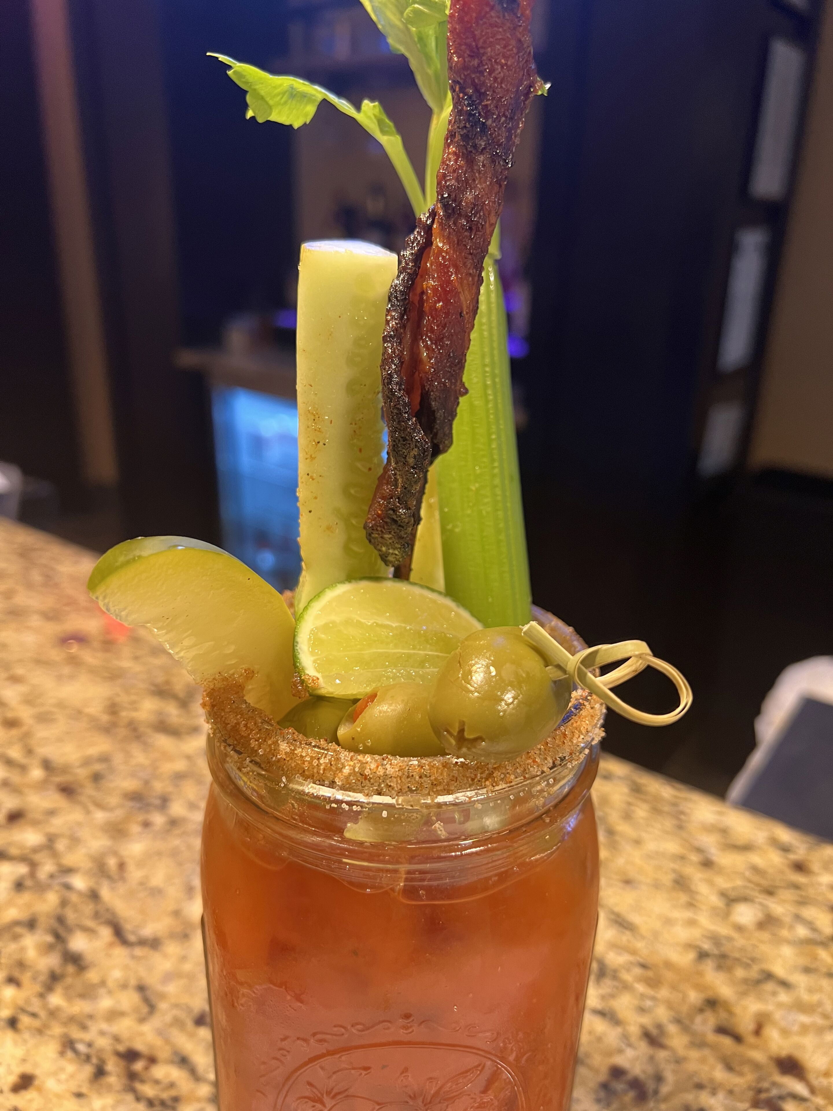 Gratis komplett frukost varje dag 