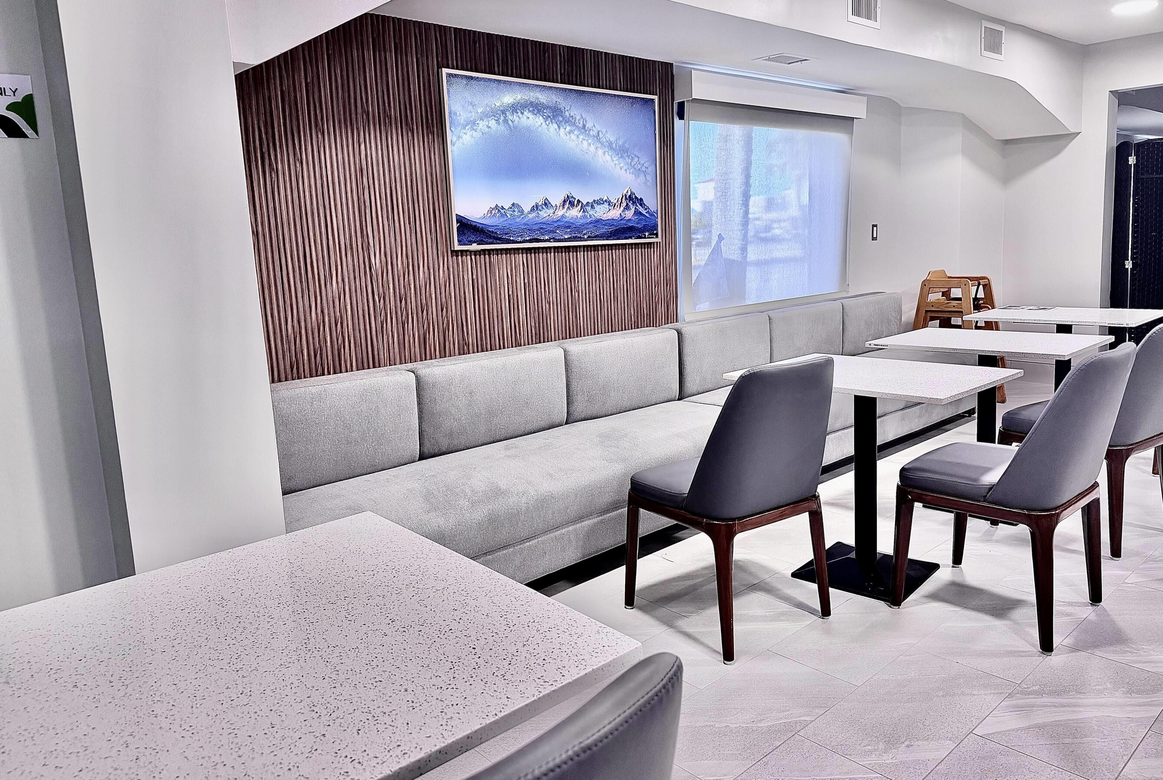 Photo - Wingate by Wyndham Myrtle Beach At Outlets