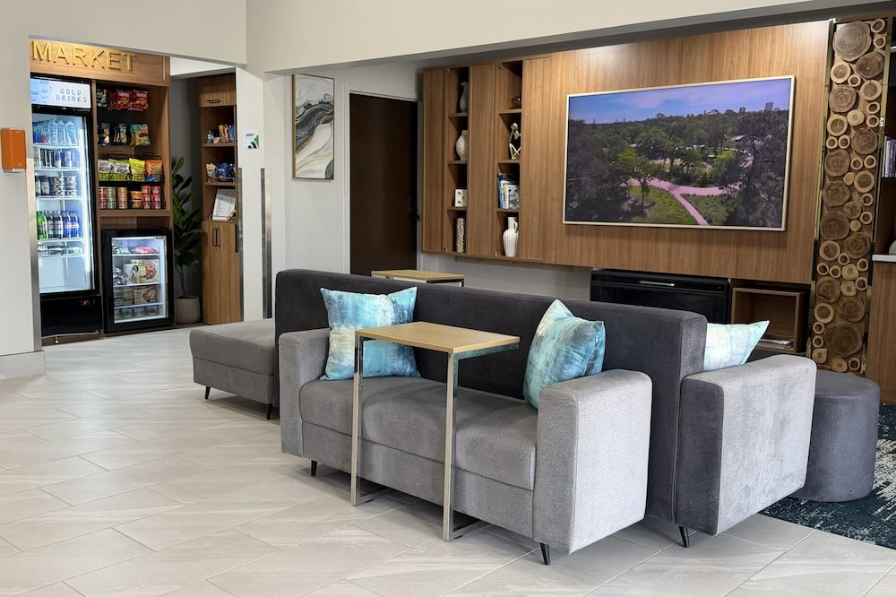 Wingate by Wyndham Myrtle Beach At Outlets