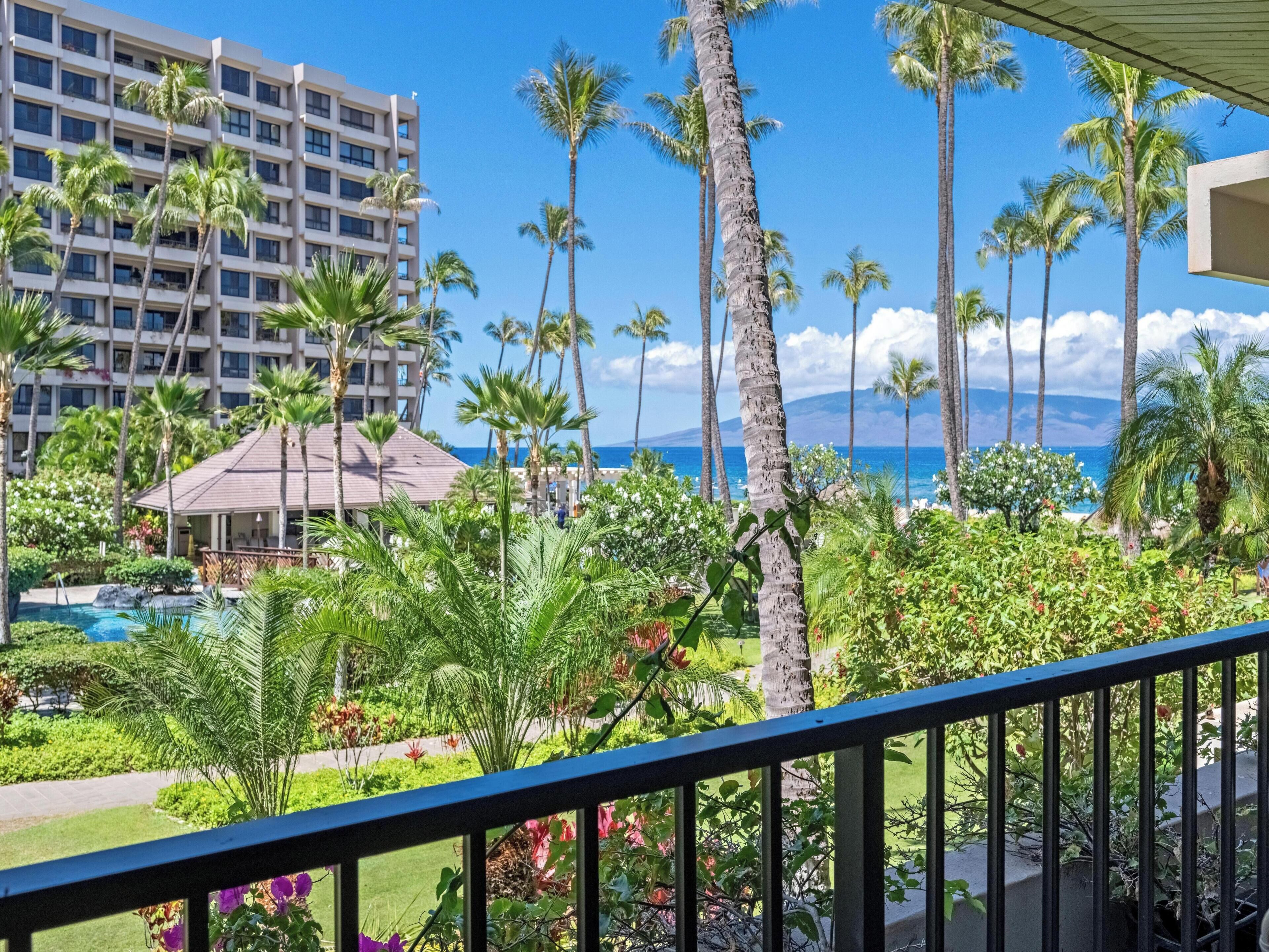 Condo, 2 Bedrooms, Ocean View (124) | Front of property