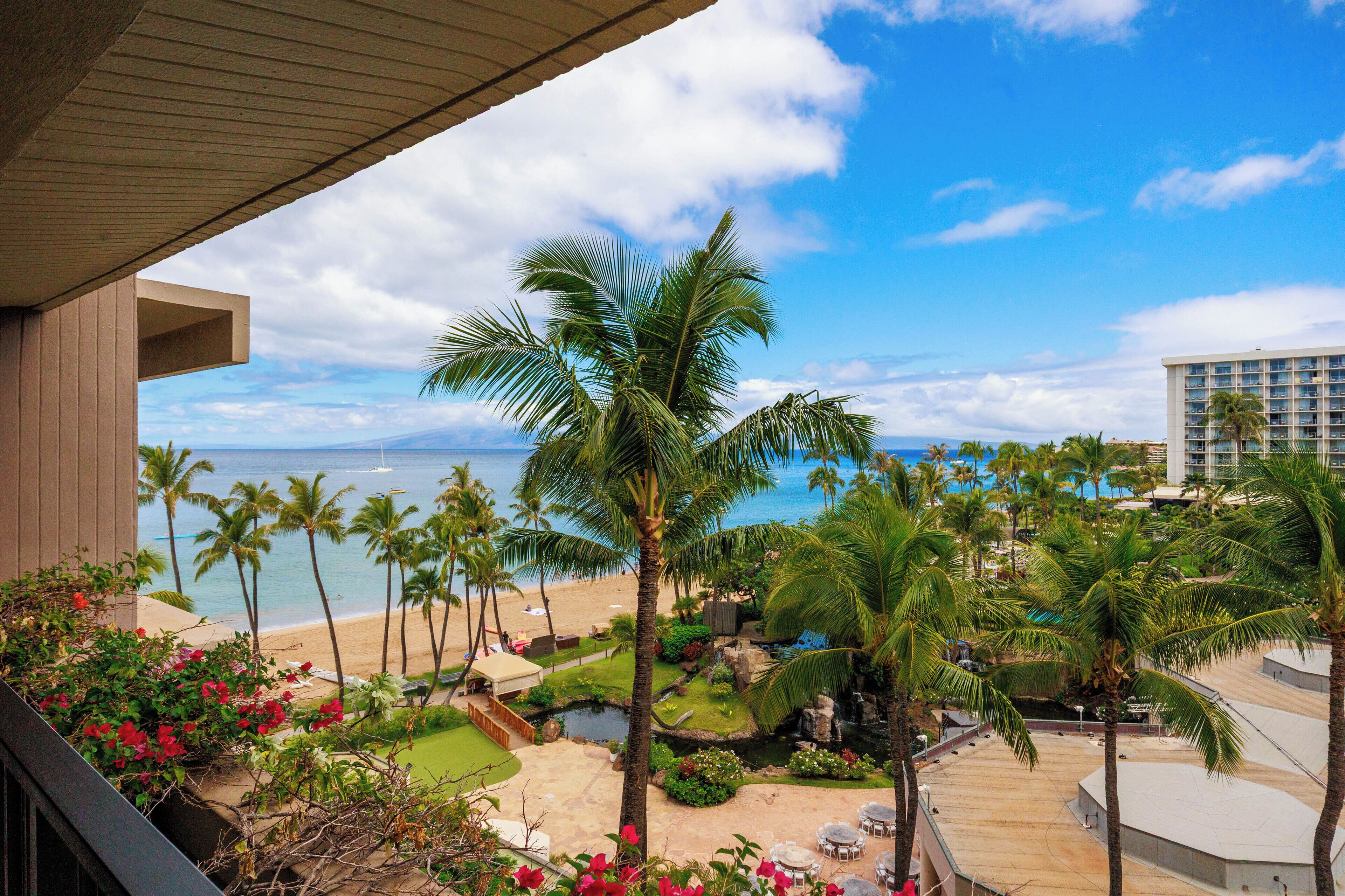 Condo, 2 Bedrooms, Ocean View (173) | Front of property