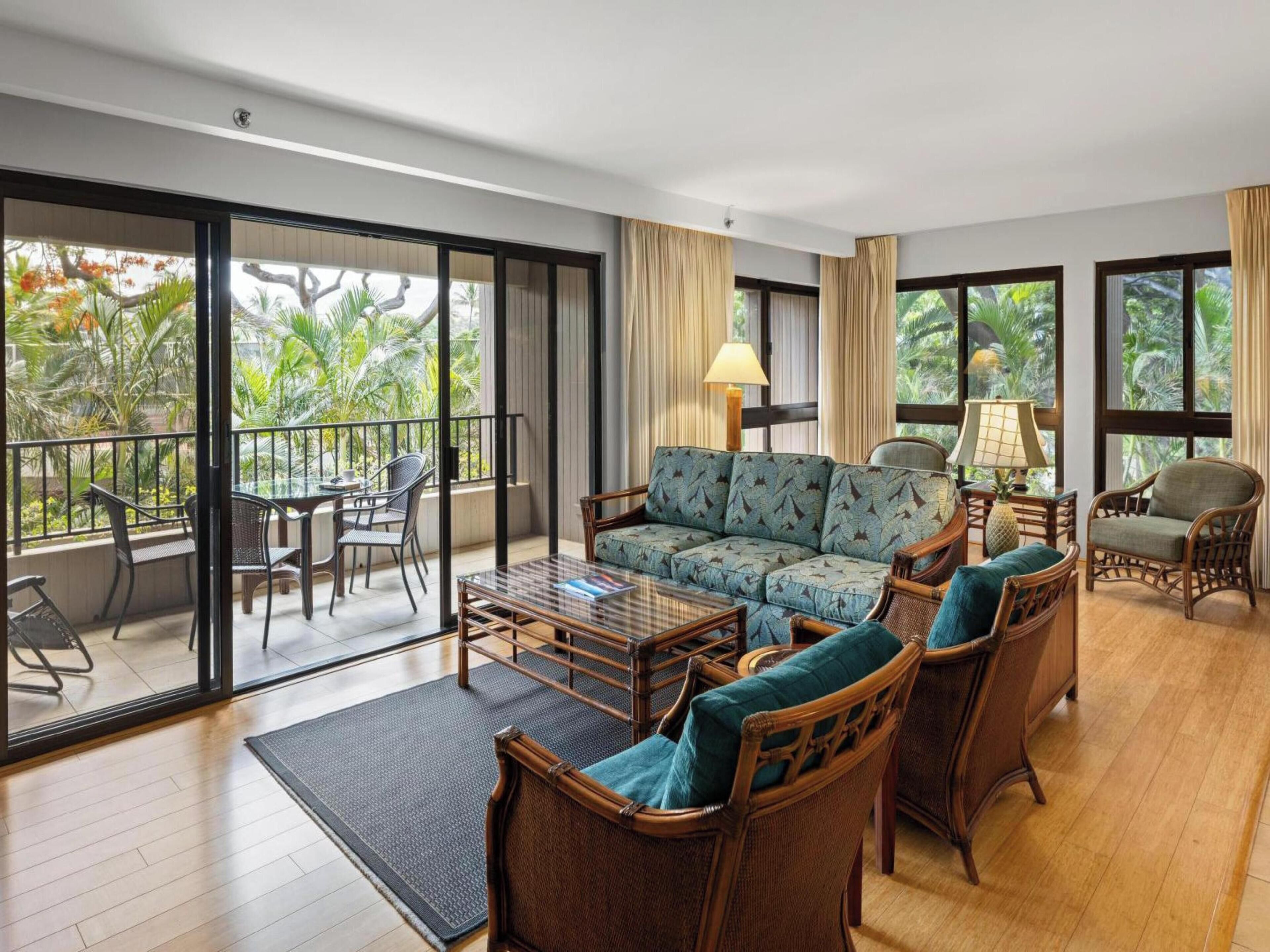 Condo, 2 Bedrooms (226) | Front of property