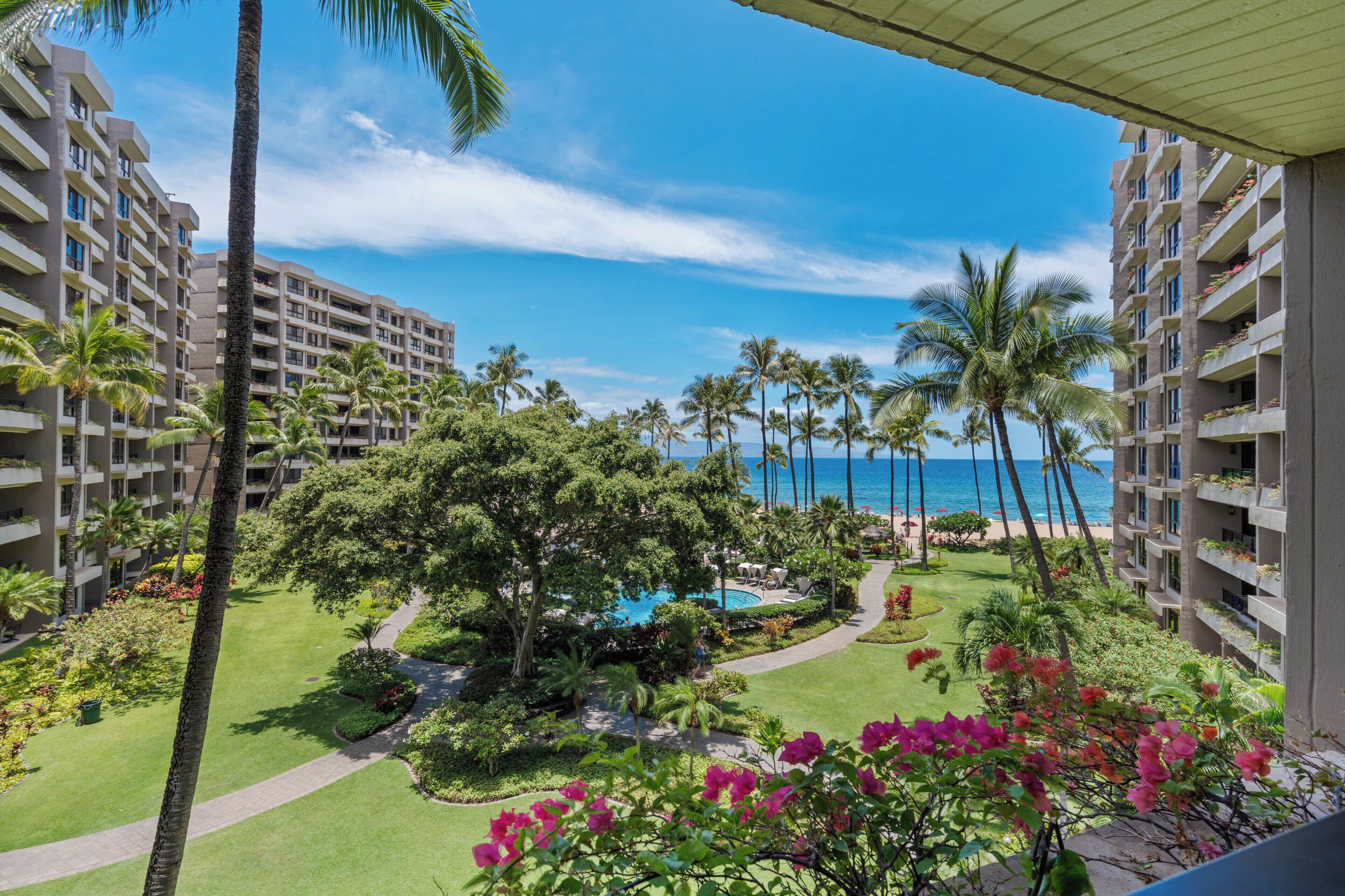 Condo, 2 Bedrooms, Ocean View (243) | Front of property
