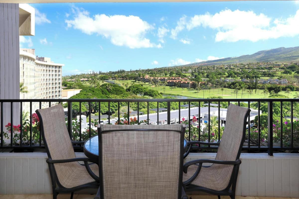 Condo, 2 Bedrooms (296) | Front of property