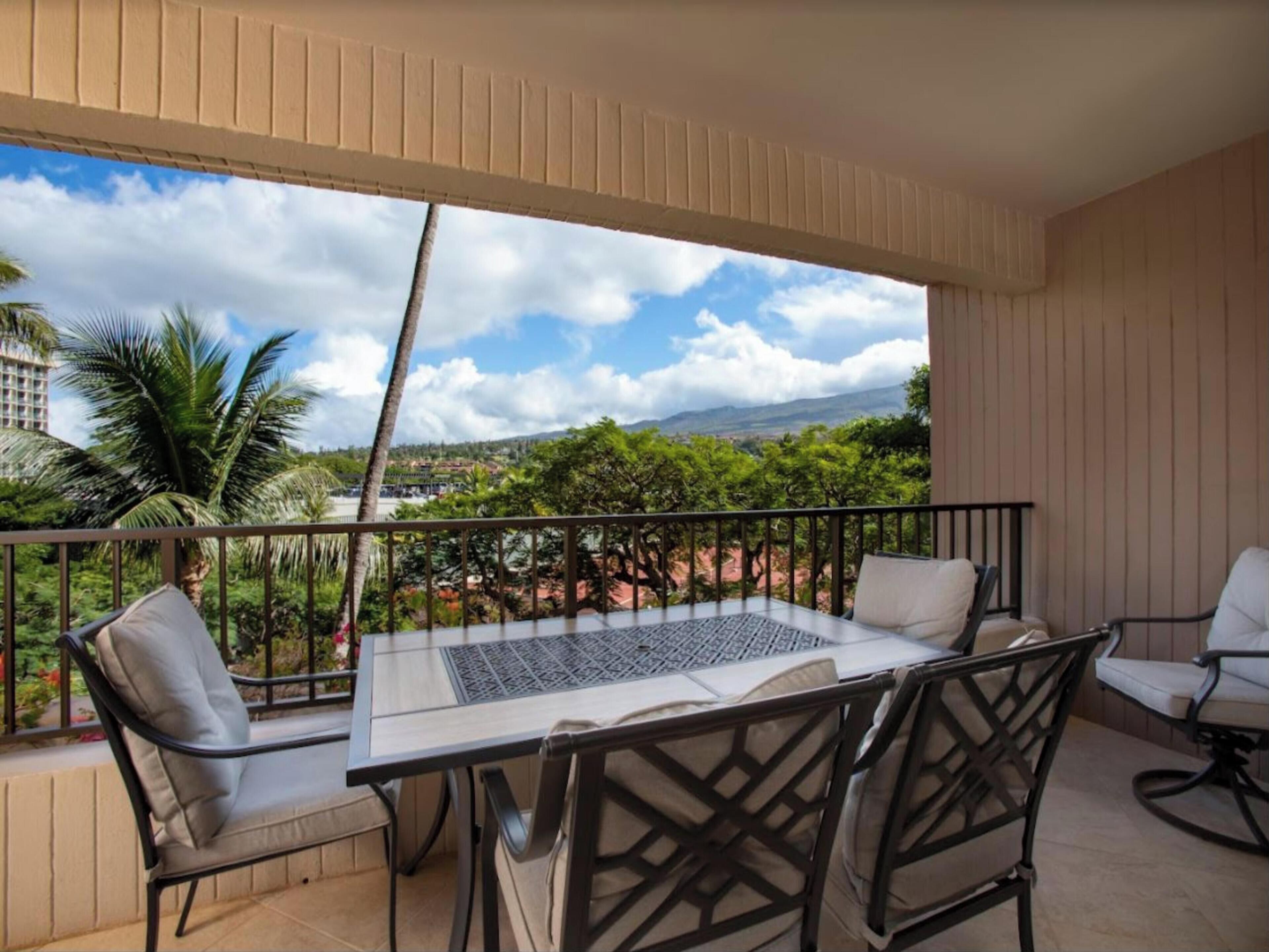 Condo, 2 Bedrooms (246) | Front of property