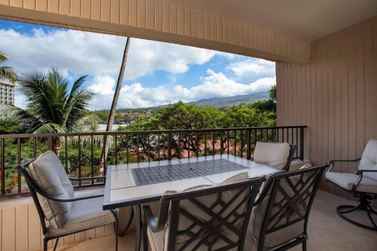 Condo, 2 Bedrooms (246) | Front of property