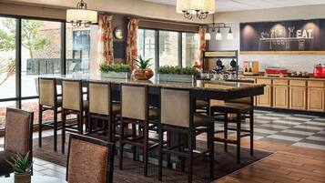 Free daily buffet breakfast