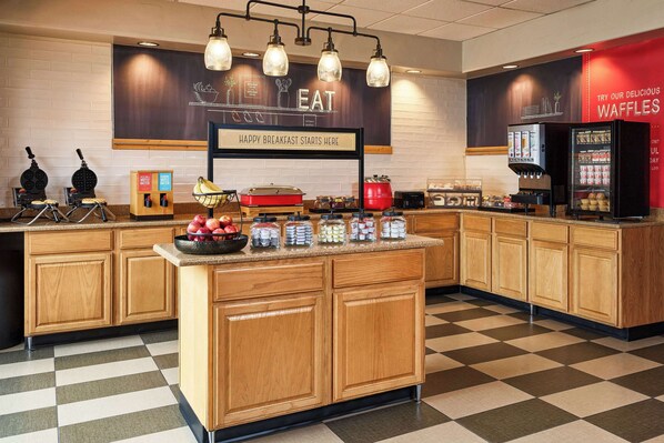 Free daily buffet breakfast 