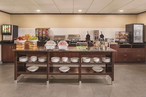 Bao gồm bữa sáng buffet hàng ngày