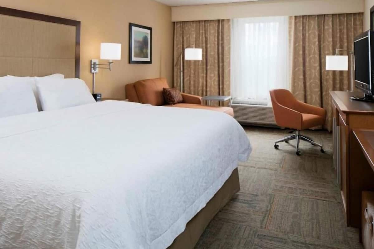 In-room safe, desk, laptop workspace, iron/ironing board