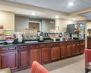 Free daily buffet breakfast